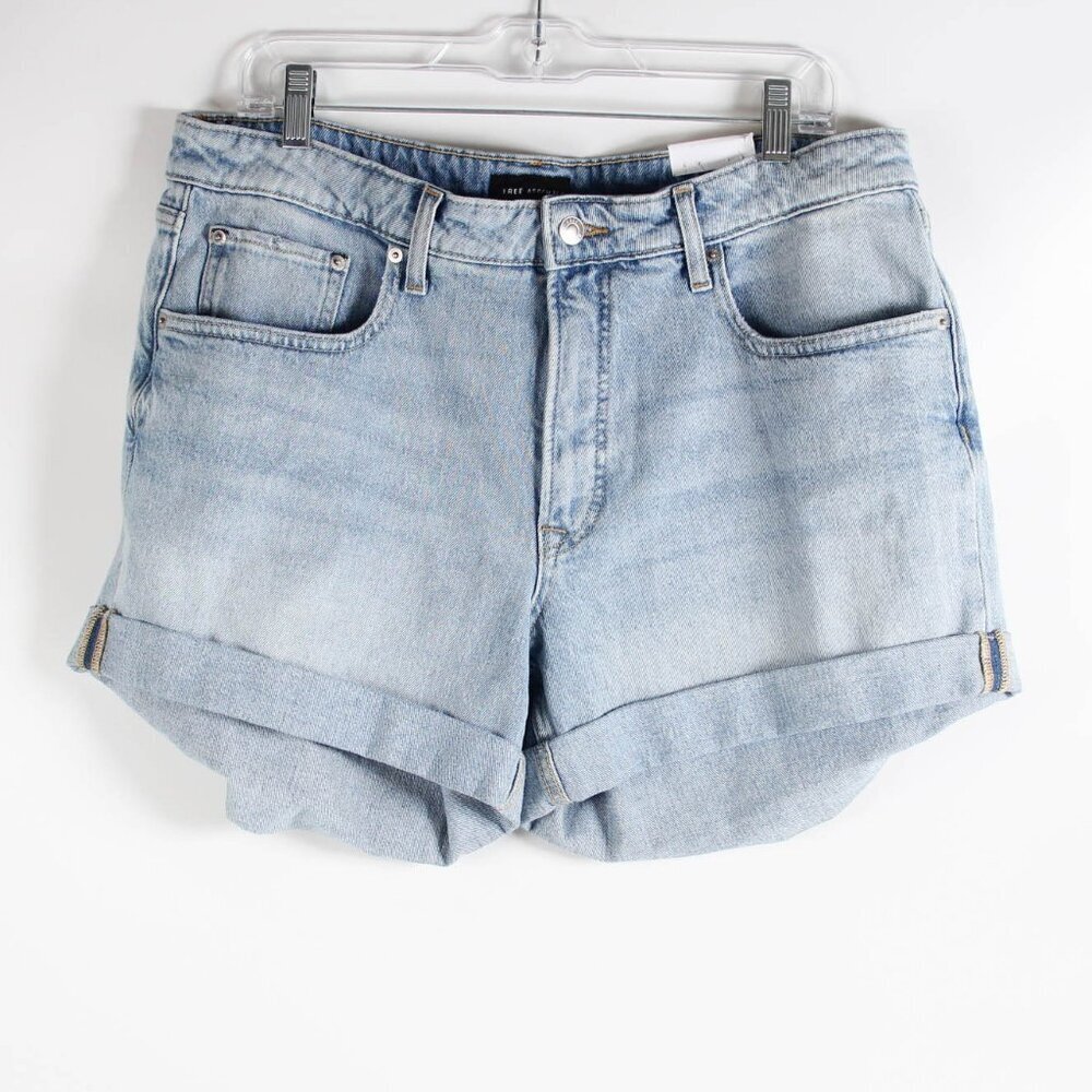 Free Assembly High-Rise Cuffed Denim Shorts Light Wash NWT - Size 16